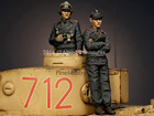 Panzer Commander Set / 2 Figures & 4 Heads