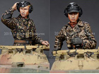 WSS Panzer Commander Set / 2 Figures & 4 Heads