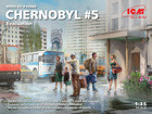 [1/35] Chernobyl#5. Evacuation [4 adults, 1 child and luggage]