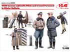[1/48] WWII German Luftwaffe Pilots and Ground Personnel in Winter Uniform