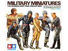 [1/35] RUSSIAN ARMY TANK CREW AT REST